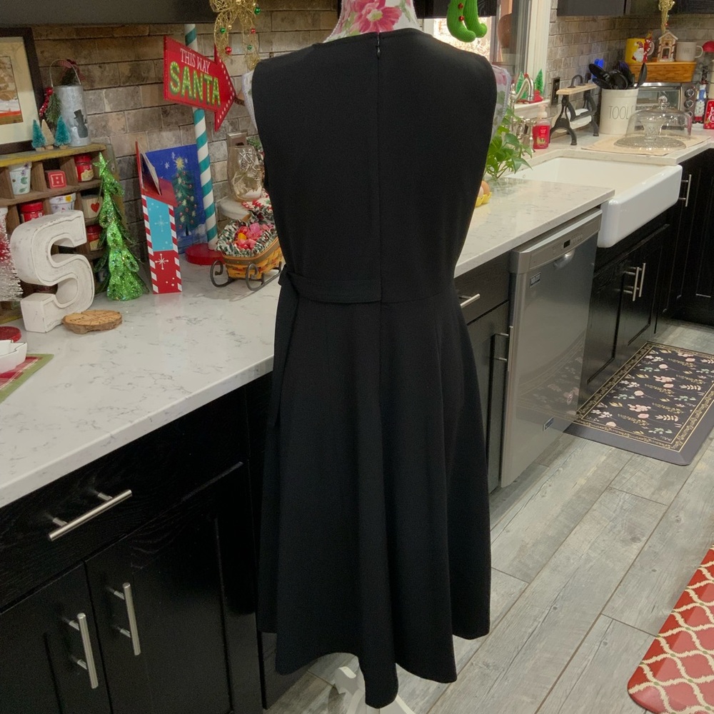 Calvin Klein Elegant Black Fit & Flare Dress Size 6 Side Buckle Quiet Luxury New - Picture 7 of 15